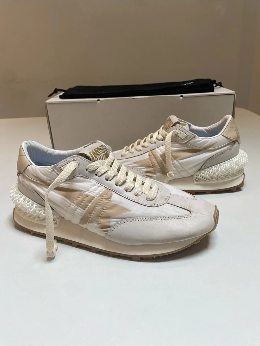 Golden Goose Women’s Marathon Sneaker in White Beige Nylon/Gray sz 36 New in Box